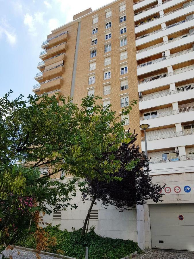 My Holiday Home In リスボン エクステリア 写真